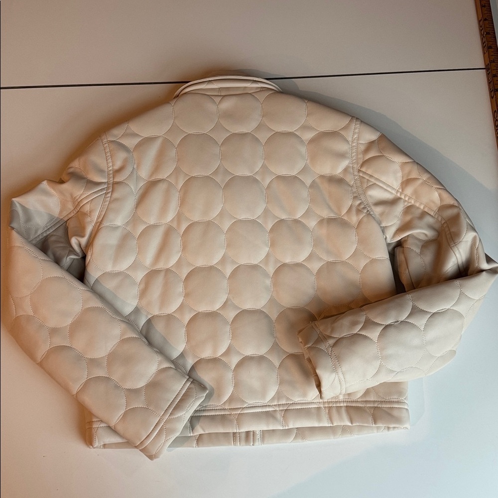 Dolce Cabo Quilted bomber Jacket - Picture 7 of 10